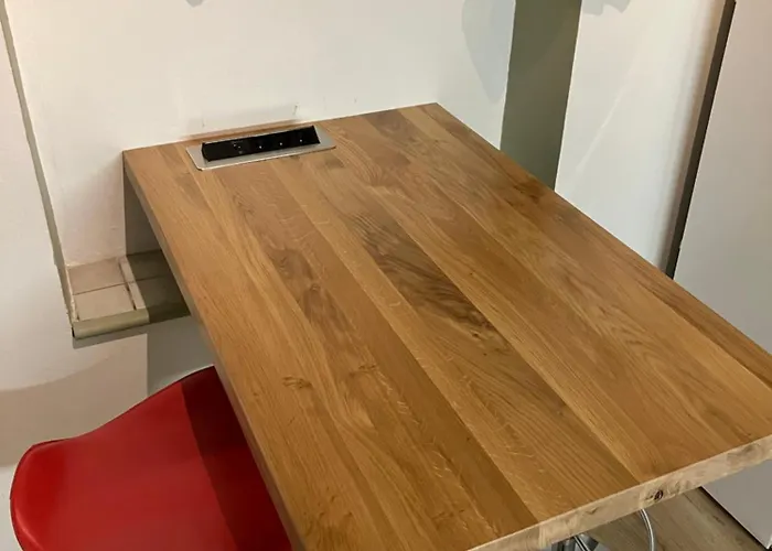 Апартаменты Des Terres Chaudes Proche Bord De