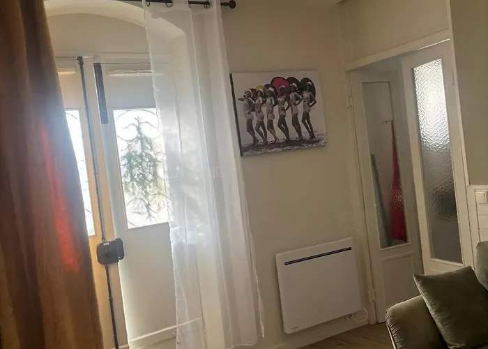 Des Terres Chaudes Proche Bord De Apartment *